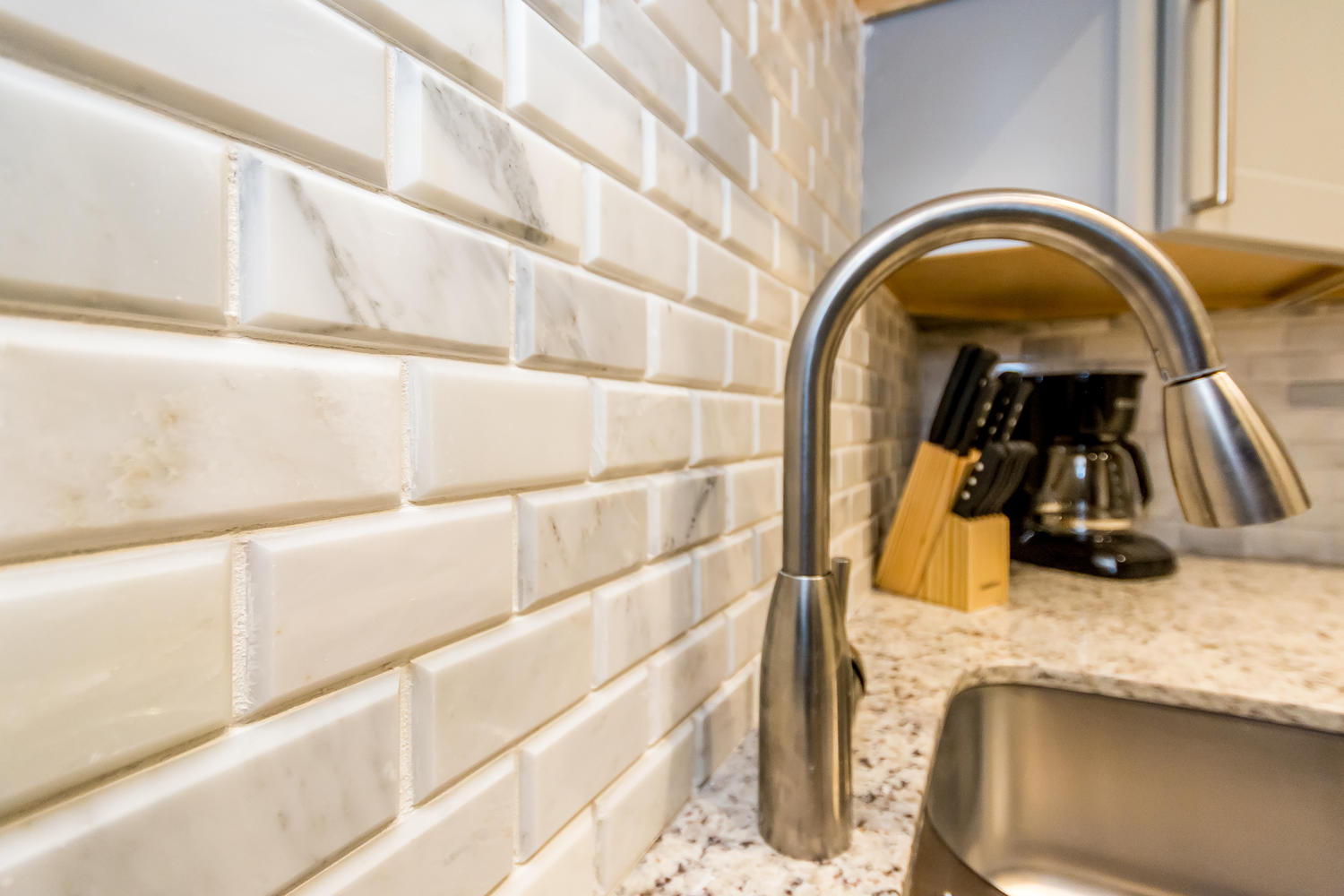 Budget Friendly 1 BD 1.5BR Walk To Ocean and More!