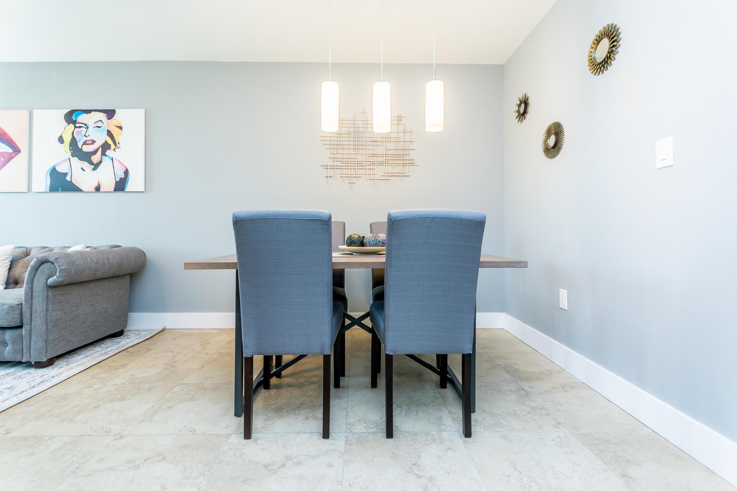 Budget Friendly 1 BD 1.5BR Walk To Ocean and More!