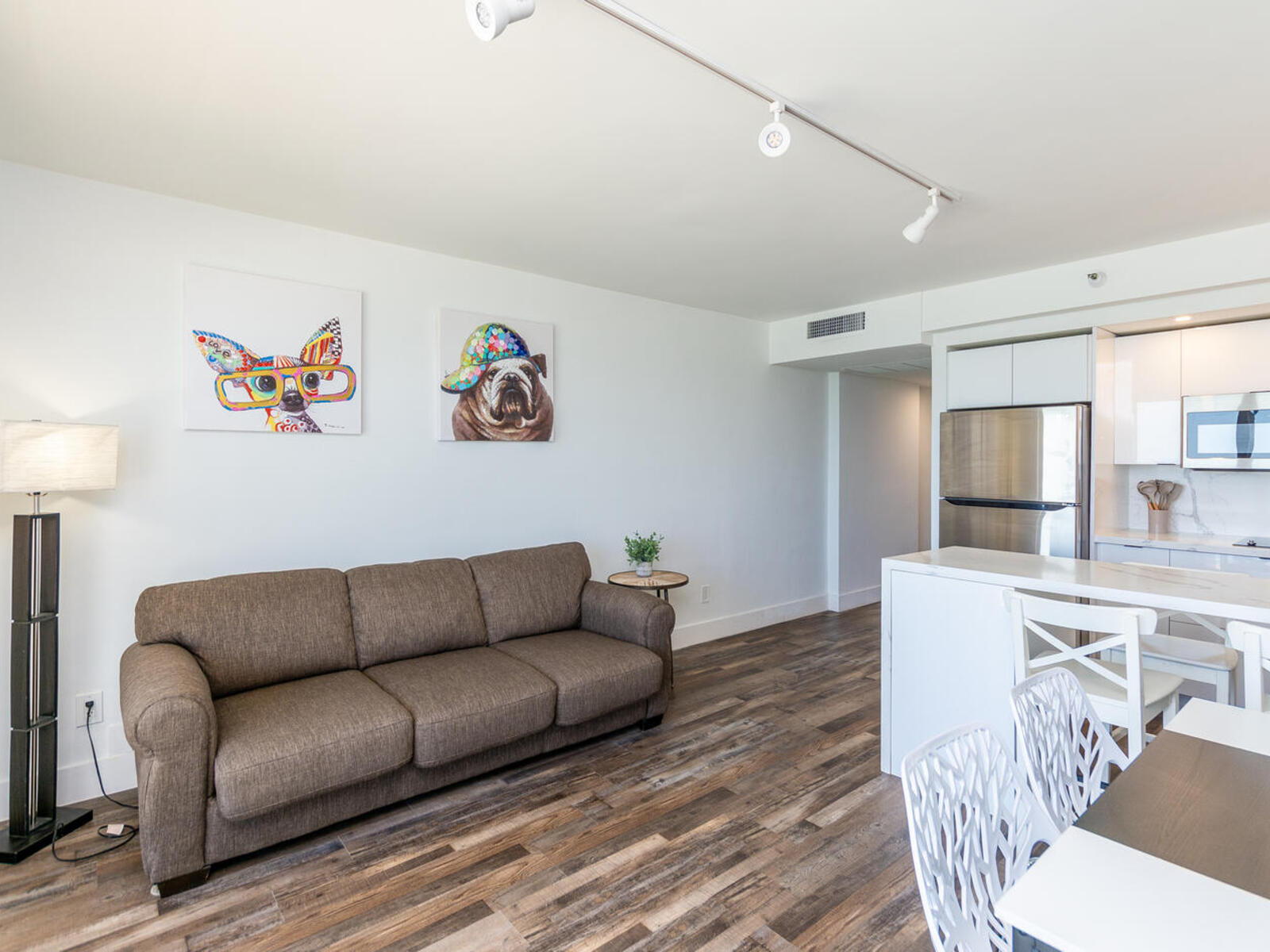 Modern Beach Villa -716