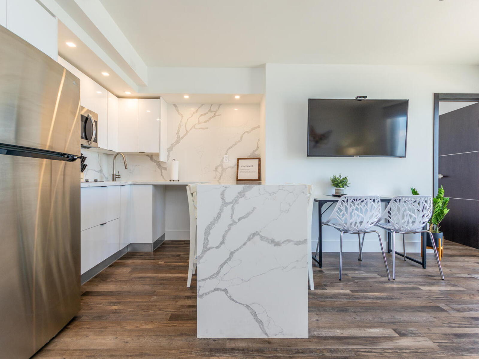 Modern Beach Villa -716