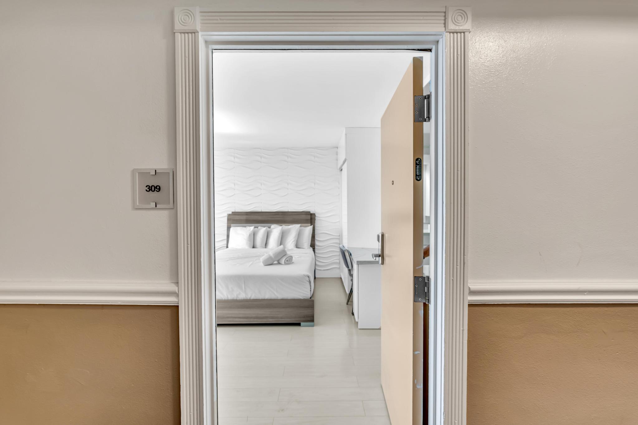 Beach Studio + Private Balcony /309