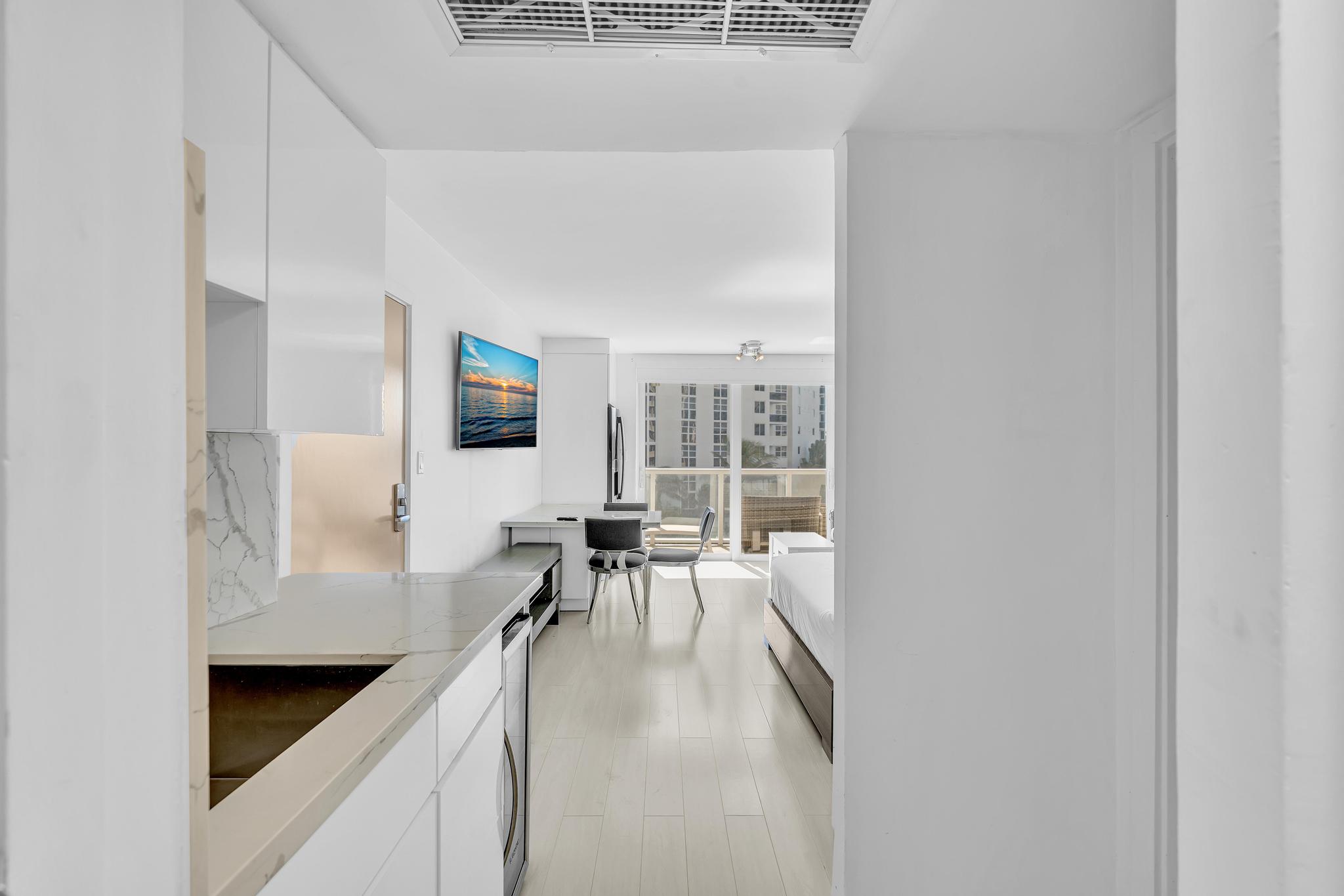 Beach Studio + Private Balcony /309