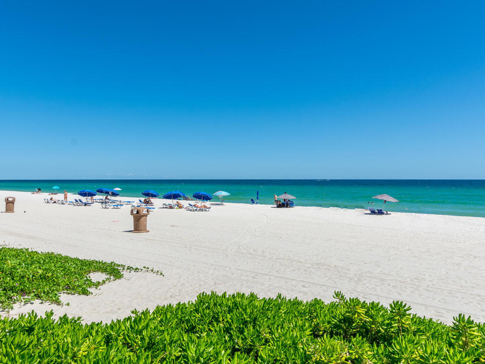 Seaside Serenity: One bedroom Apartment Marco Polo 416