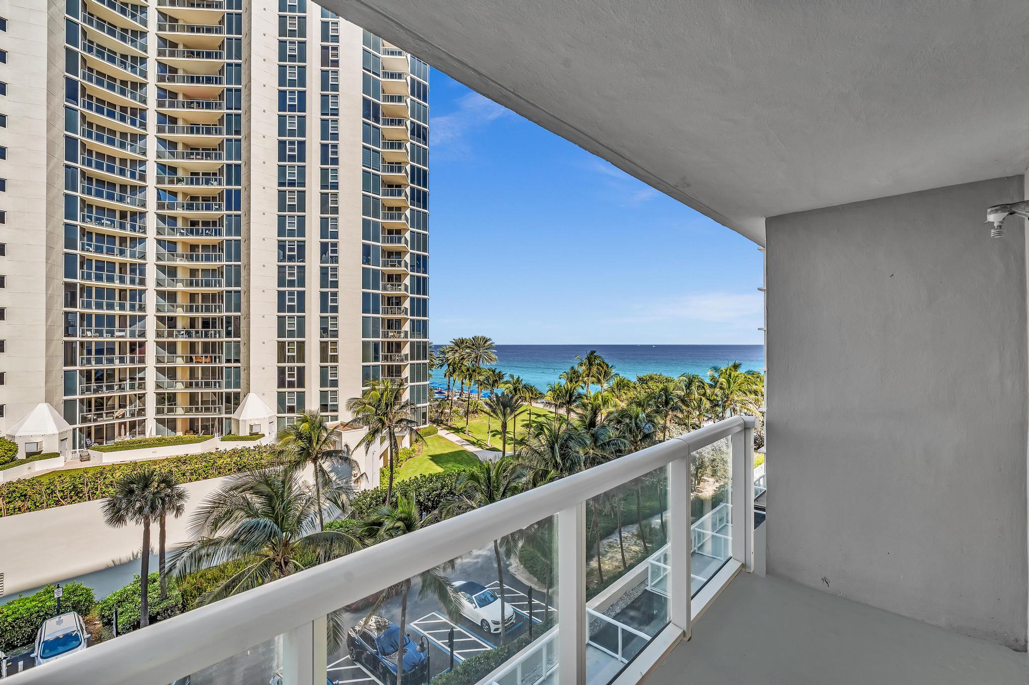 Studio Retreat with Balcony and Partial Ocean View- 424